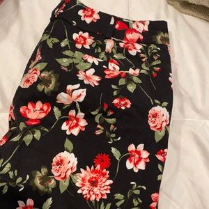 Flowered Patterned Black Pants
